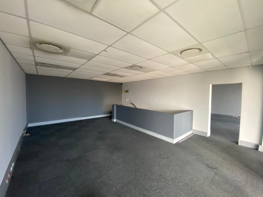 To Let commercial Property for Rent in Stikland Western Cape